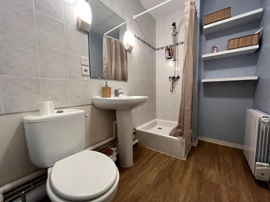 Appartement Hyper Centre Конкарно Екстериор снимка